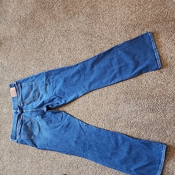 Relaxed bootcut Levis - Picture 9 of 12